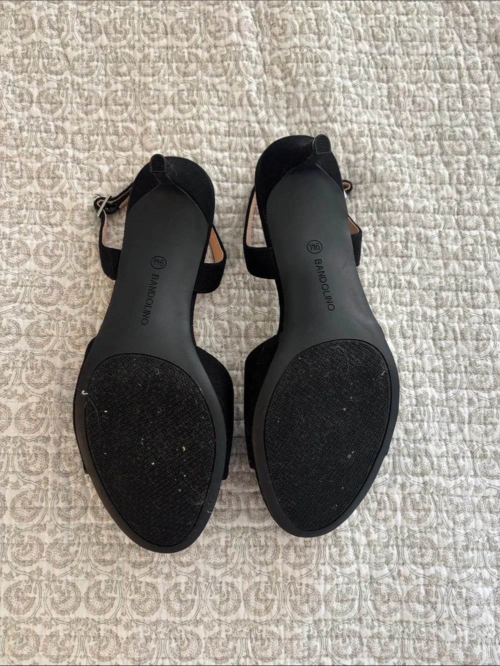 N/A chic black